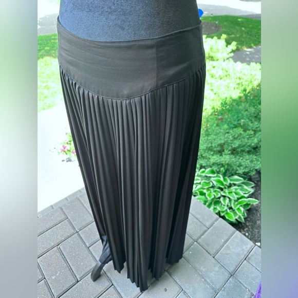 🎉SOLD 🎉 - Picture 6 of 9